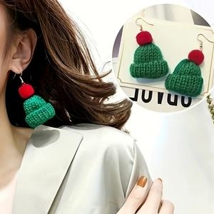 Christmas dangle earings